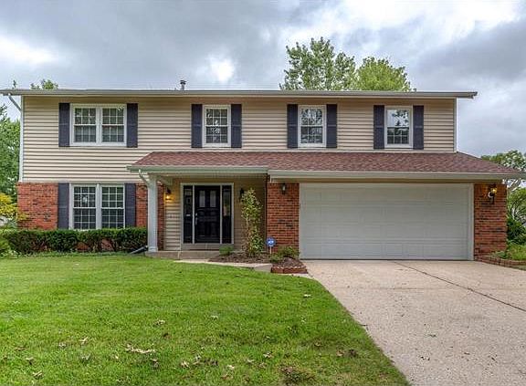 4th image of 1747 Woodmore Oaks Dr