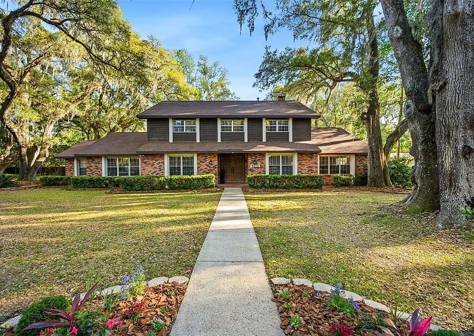 1st image of 8115 SW 1st Pl