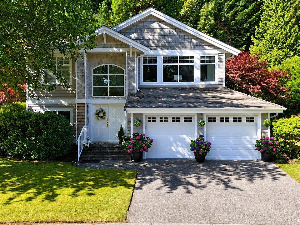 1st image of 1266 Saturna Dr