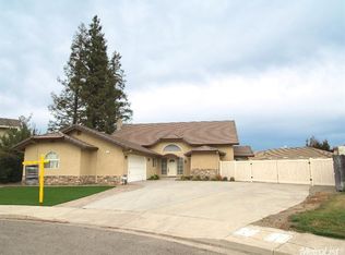 85 Rivendell Ct, Oakdale, CA 95361