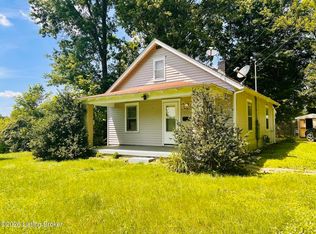 2315 Upper Hunters Trce, Louisville, KY 40216