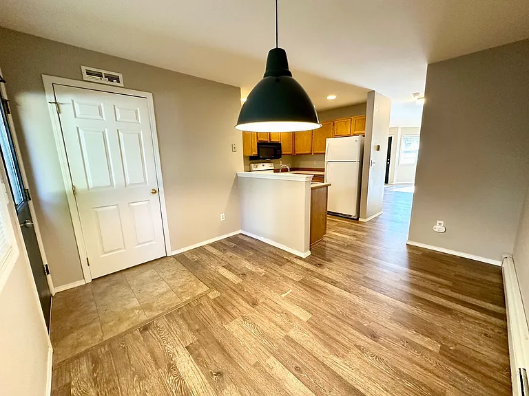 209 E 18th Ave #27 — Photo 18