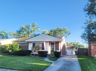 1519 Woodlawn Ave, Royal Oak, MI 48073