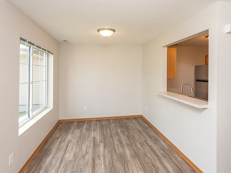 Dakota Townhomes — Photo 11