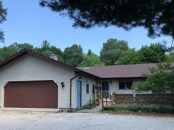 5412 W Johnson Rd, Ludington, MI 49431