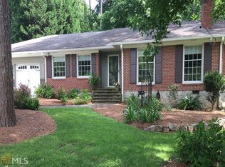 2622 Tanglewood Rd, Decatur, GA 30033