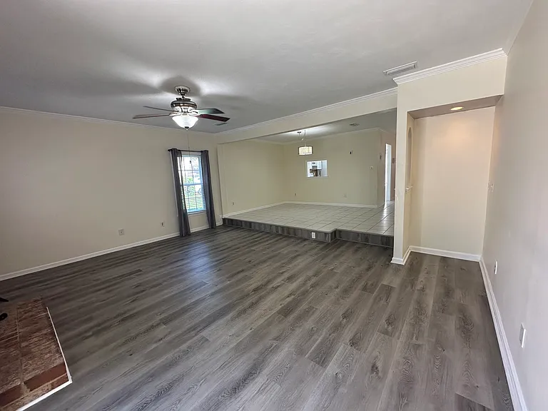5632 Campus Dr — Photo 8
