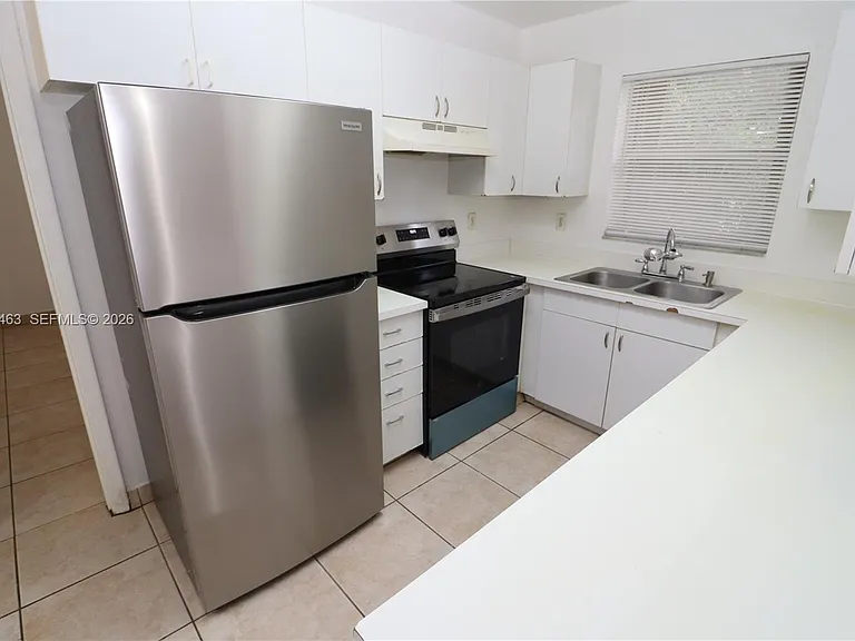 1901 Fillmore St #204 — Photo 3