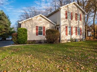 6253-6255 Clingan Rd, Youngstown, OH 44514