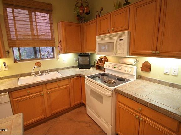 5th image of 10476 E Sixto Molina Ln