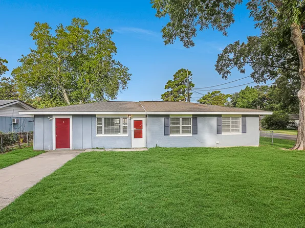 8132 Hubert Dupuy St, Addis, LA 70710