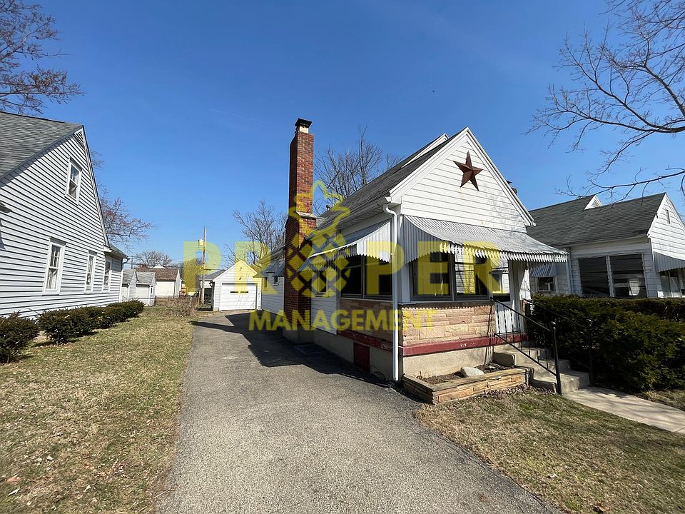 1st image of 305 Sandhurst Dr