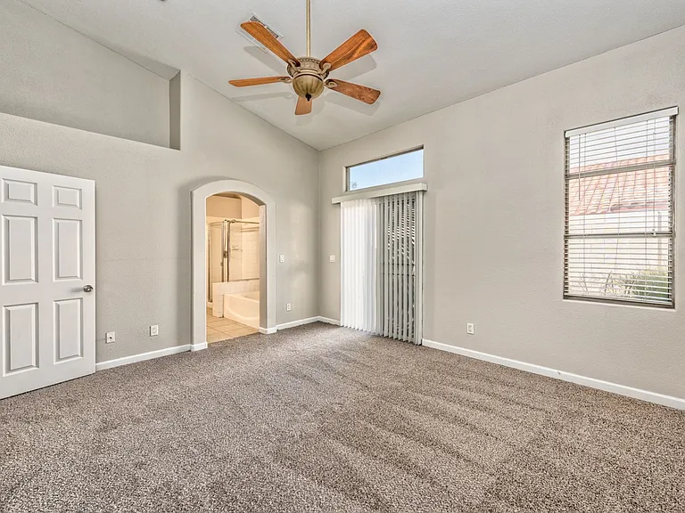 6412 Blacklion Ct — Photo 6