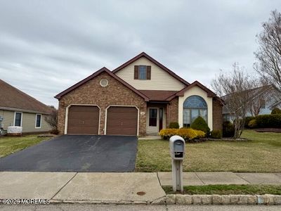 16 Caldwell Terrace, Marlboro, NJ, 07746