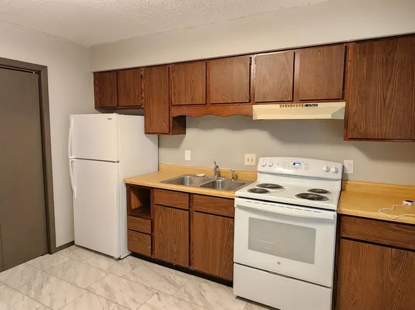 515 Dewey Ave, Donnellson, IA 52625