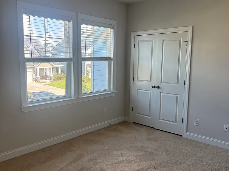 227 Bering Ln — Photo 32