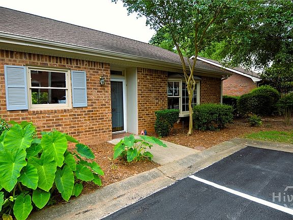 2nd image of 250 Cleveland Road