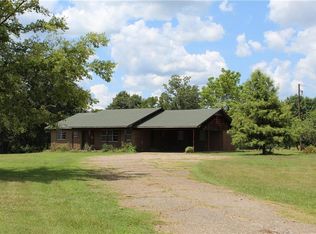 600 Us Highway 271, Wister, OK 74966