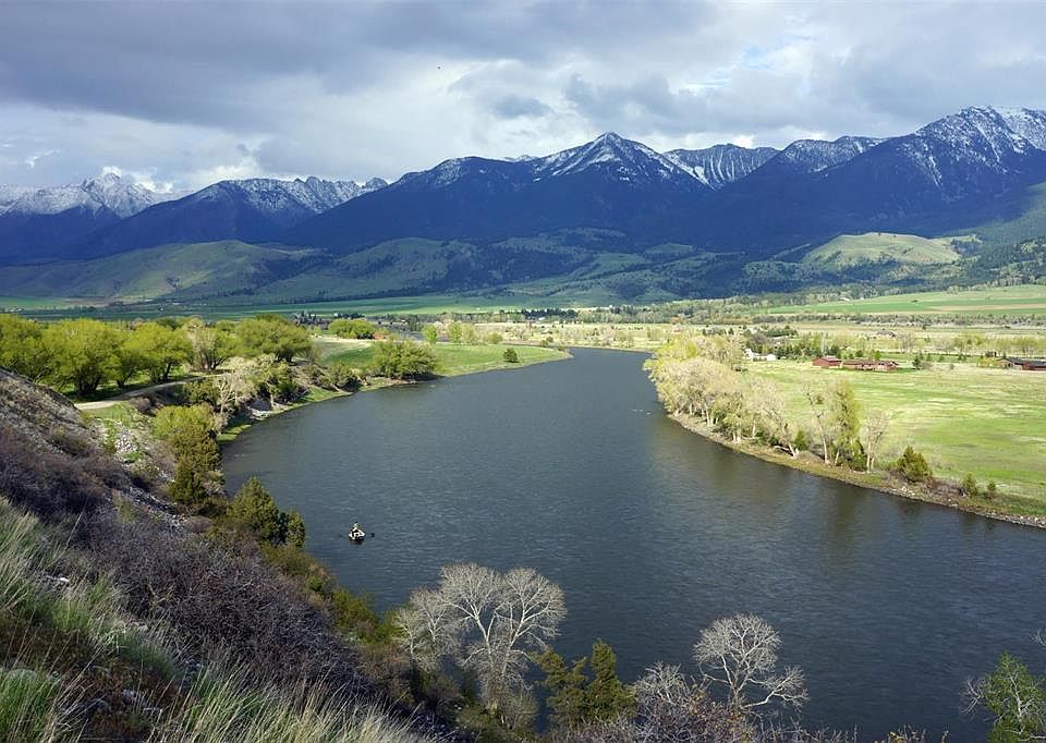 1st image of 3988 Us Highway 89 S