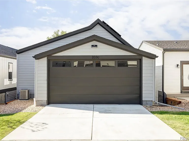 3550 W 62nd Pl — Photo 31