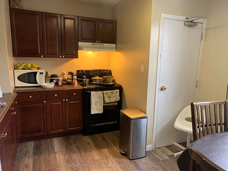 Ajax House for rent - 4 Bedrooms — photo 7