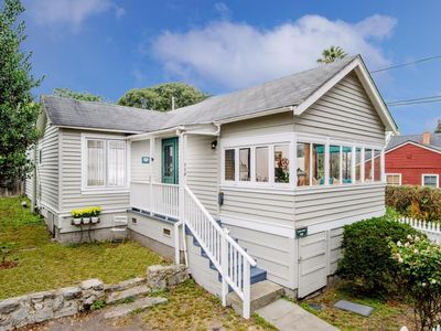 112 Caledonia St, Pacific Grove, CA, 93950