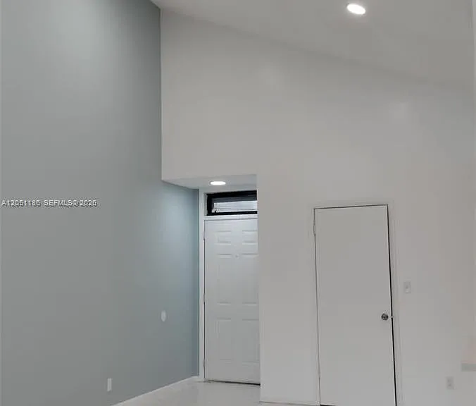 212 Lake Pointe Dr #307 — Photo 9