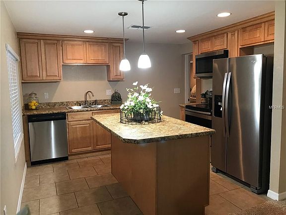 4th image of 6943 Whidden St