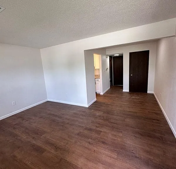 1001 N Church St #C — Photo 3
