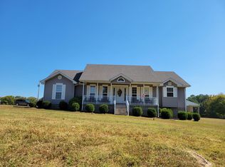 730 Pleasant Grove Rd, Springville, TN 38256