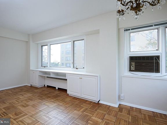 5th image of 2720 Wisconsin Ave NW #504