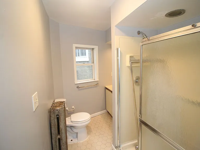 3010 Guilford Ave — Photo 24