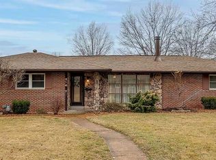 216 Sheraton Dr, Belleville, IL