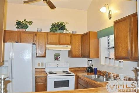 4th image of 2821 Stonycroft Ct