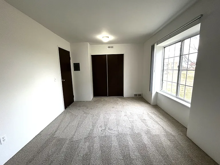 Thornridge Apartments — Photo 71