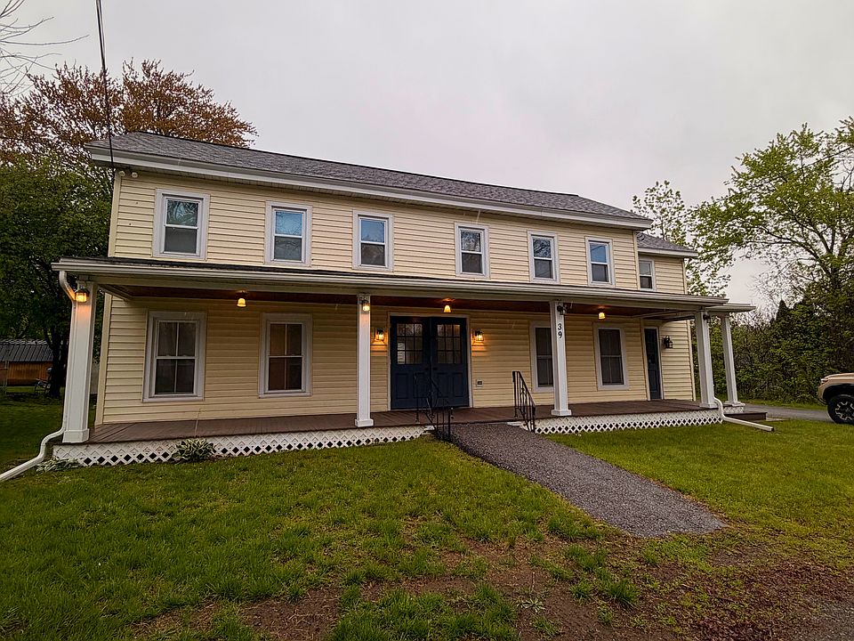 1st image of 39 Main St #1