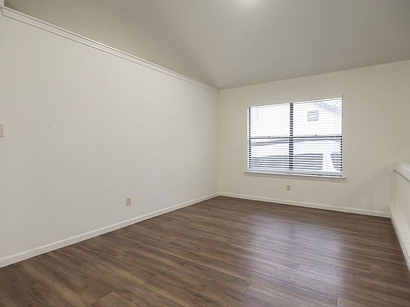 4th image of 11513 Juniper Ridge Dr