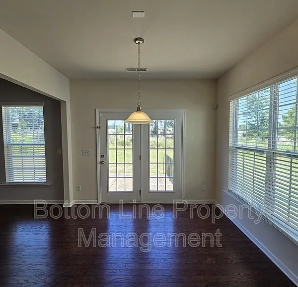 10708 Sky Chase Ave NW — Photo 16