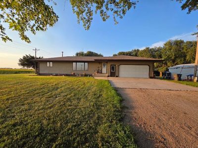 10365 Pawnee Rd, Gibbon, NE, 68840
