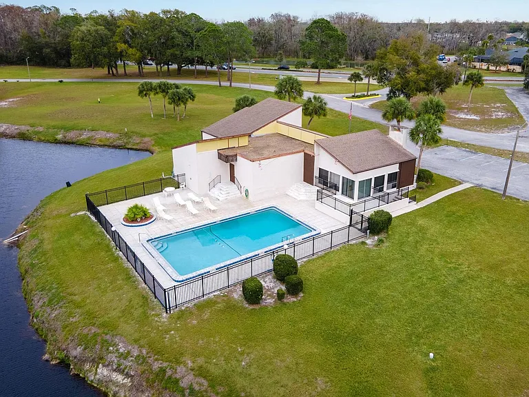 14202 Sandalwood Dr — Photo 27