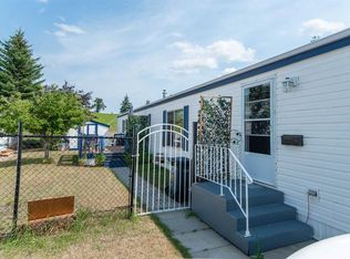 37543 England Way #337, Red Deer County, AB T4S 2C3