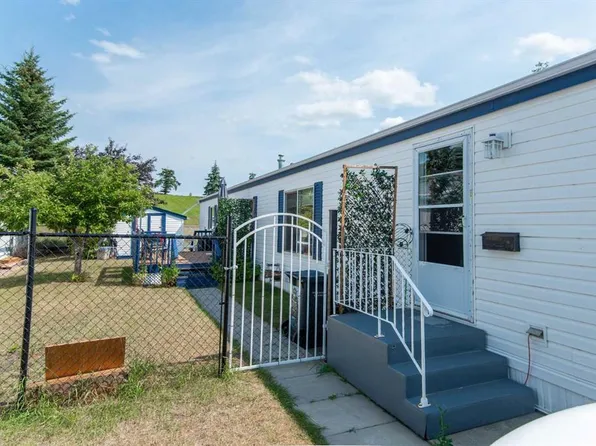 37543 England Way #337, Red Deer County, AB T4S 2C3