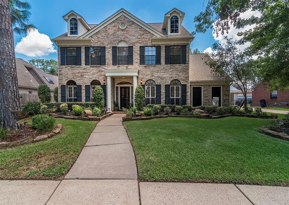 1st image of 11911 Mighty Redwood Dr