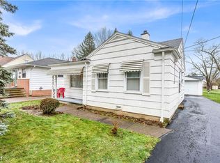 1214 Lander Rd, Mayfield Heights, OH 44124