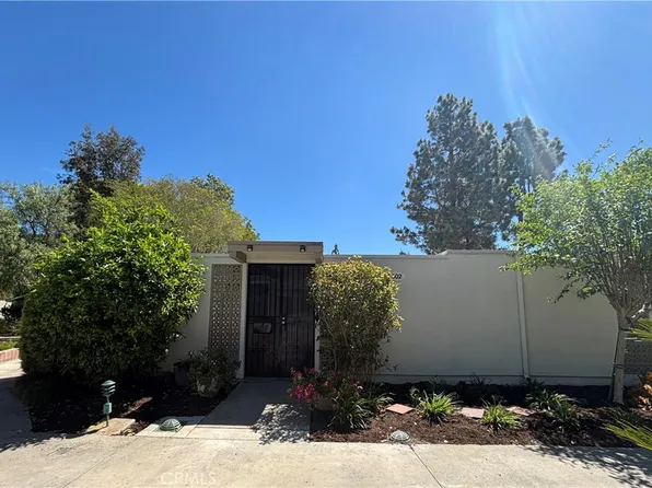 502 Avenida Sevilla Unit D, Laguna Woods, CA 92637