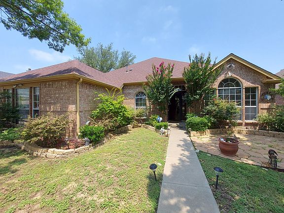 2nd image of 803 Saint Eric Dr