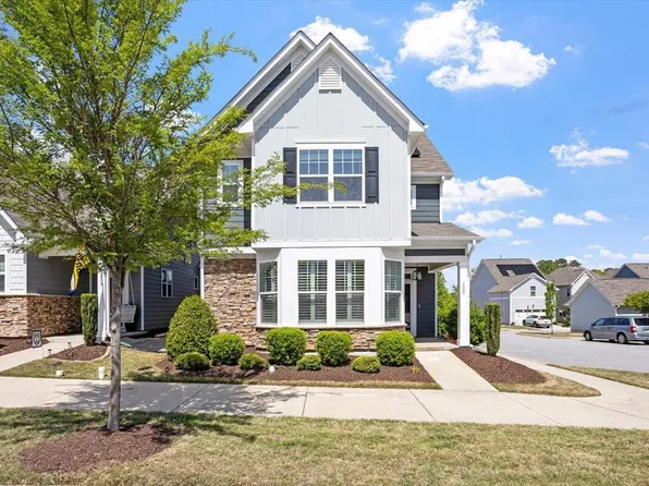 300 Masden Rd, Holly Springs, NC 27540