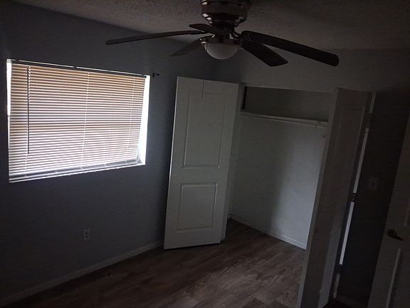 5th image of 204 Jasper St #B