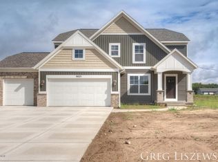 9025 Peterson St NE, Rockford, MI 49341