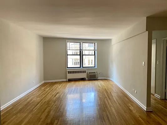 Rented by Compass | media 11